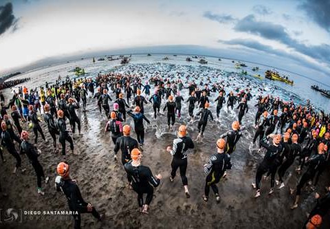 salida-natacion-ironman-lanzarote
